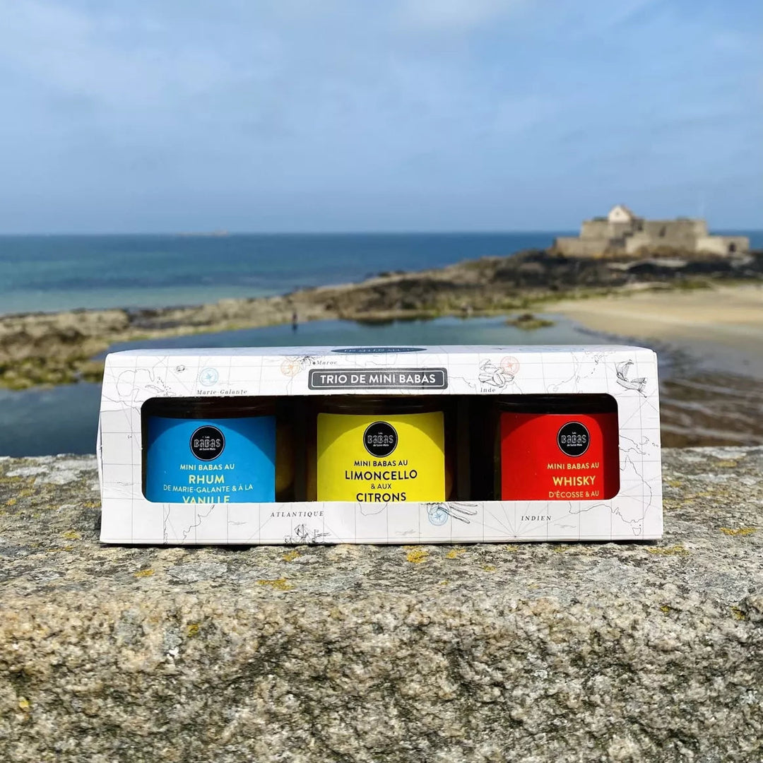Les Babas de Saint-Malo – Trio de Mini-Babas – Rhum Vanille - Limoncello Citron - Whisky Café – 3×120 g